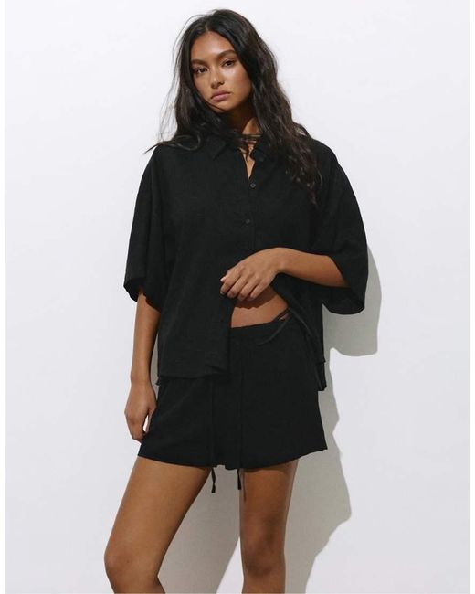 Pull&Bear Black Linen Blend Shorts