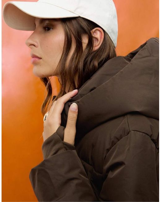 Stradivarius Brown Basic Hooded Puffer Jacket