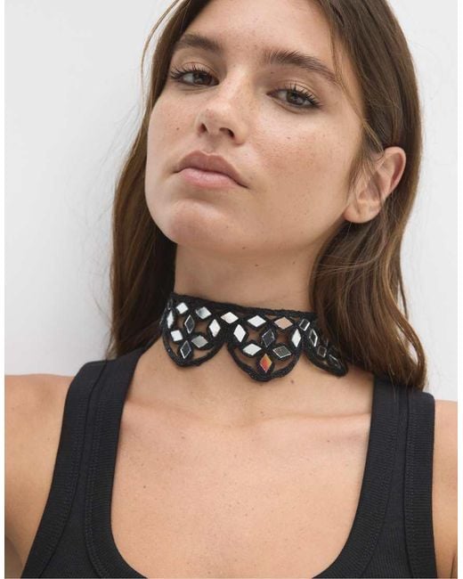 Stradivarius White Mirror Wave Choker