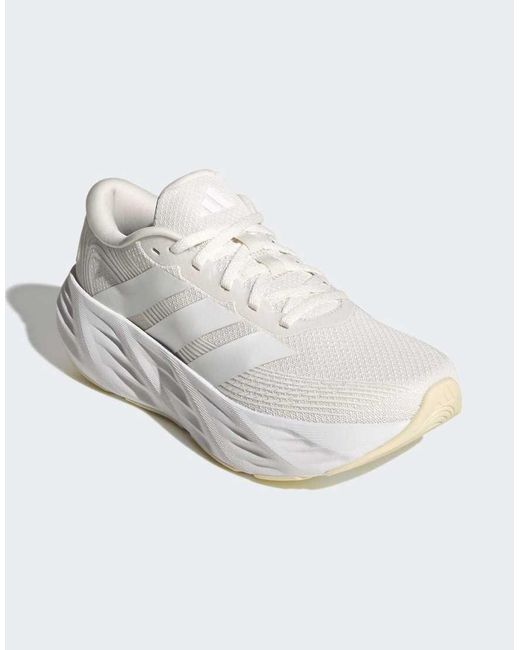 Adidas Originals White Galaxy 8 Trainers
