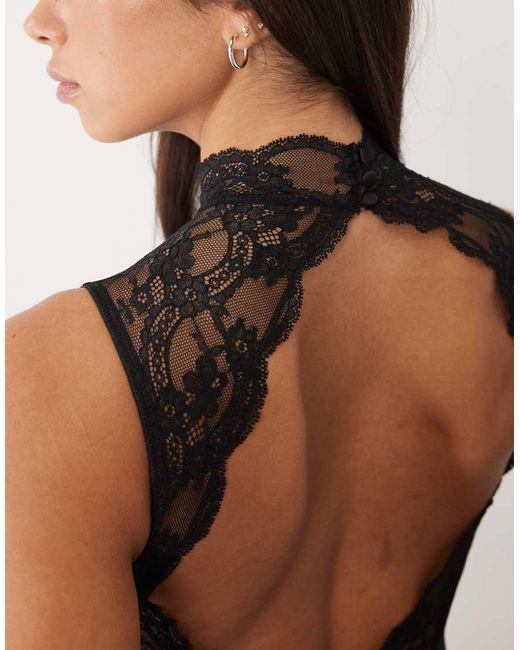 ASOS Lola in het Black