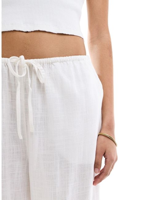 Pantaloni culotte di ASOS in White