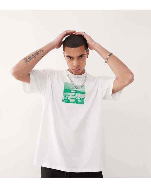 Camiseta Blanca Extragrande Con Estampado Delantero De Collusion de hombre de color White