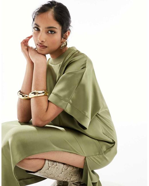 ASOS Oversized Midi T-Shirtjurk Van Satijn in het Green