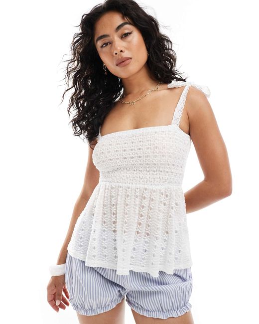 Caraco texturé en dentelle avec épaules nouées - crème Miss Selfridge en coloris White