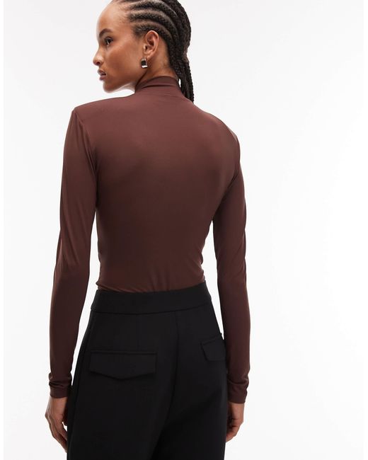 Body près du corps à manches longues avec épaulettes et col montant - chocolat ASOS en coloris Purple