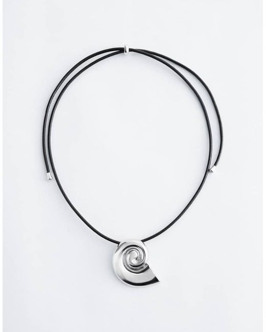 & Other Stories Red Leather Necklace With Shell Pendant