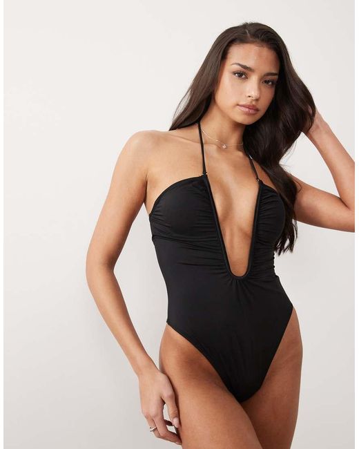 ASOS Carlo in het Black