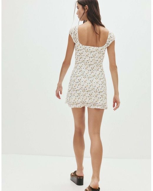 Pull&Bear White – kurzes, strukturiertes kleid