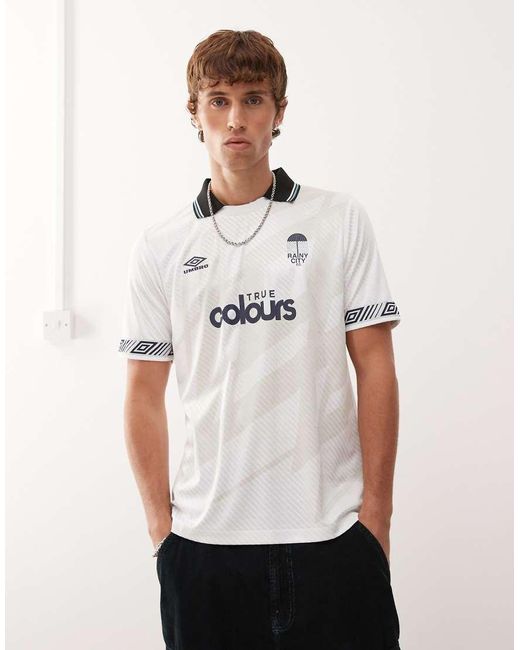 Maglia Da Calcio Bianca Con Fettuccia di Umbro in White da Uomo