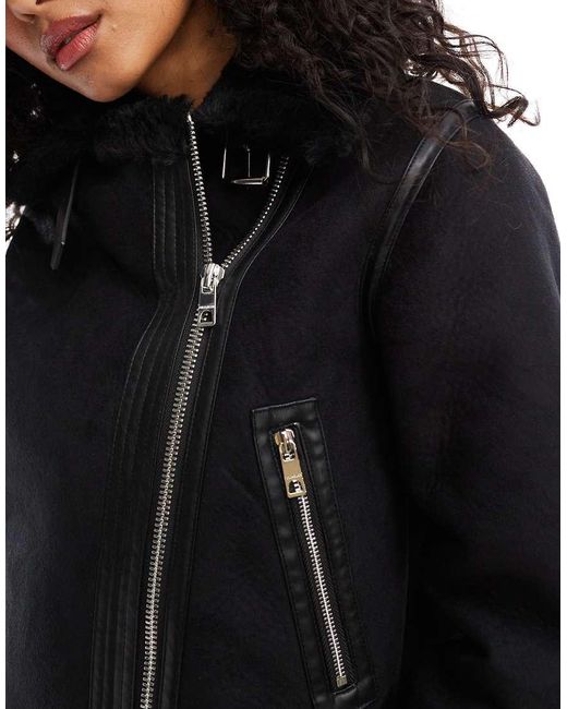 Giacca Aviatore Nera Con Finiture di Pull&Bear in Black