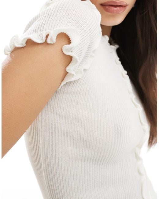 Monki White Structured Knitted T-shirt With Ruffle Hem