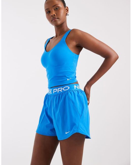 Nike Pro in het Blue