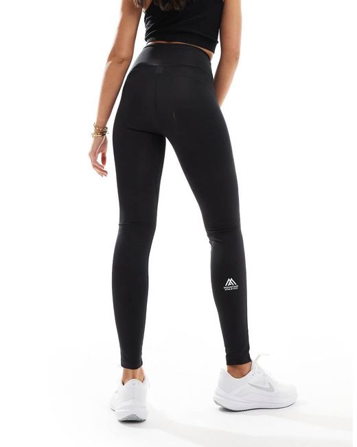 Mountain Athletics di The North Face in Black