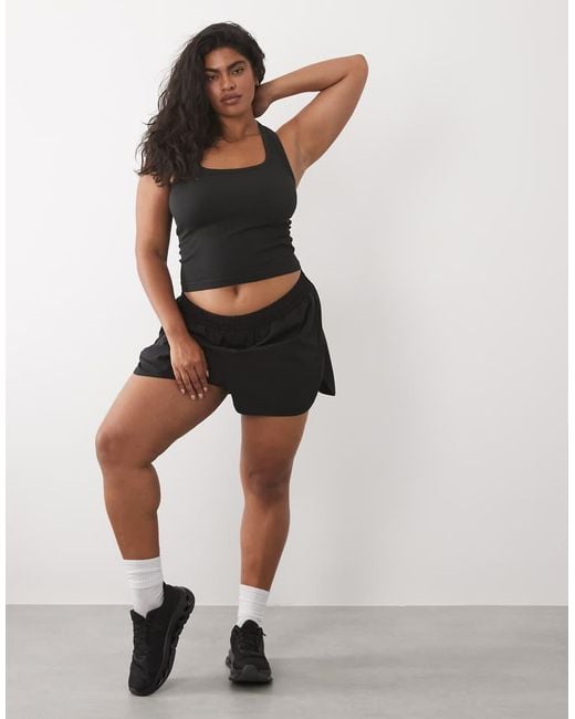 4505 Black Curve Seamless Rib Scoop Neck Vest With Racer Back