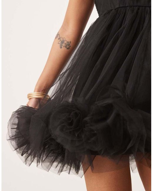 LACE & BEADS Mini Babydoll Jurk in het Black