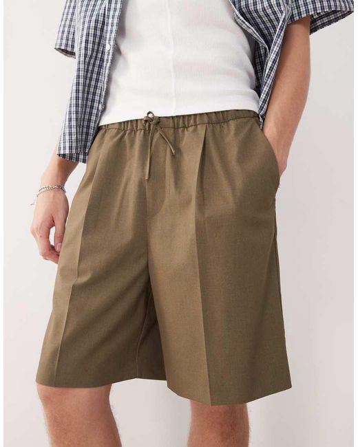Pantalones Cortos De Vestir Caquis Extragrandes Con Cintura Elástica De -Verde Weekday de hombre de color Gray