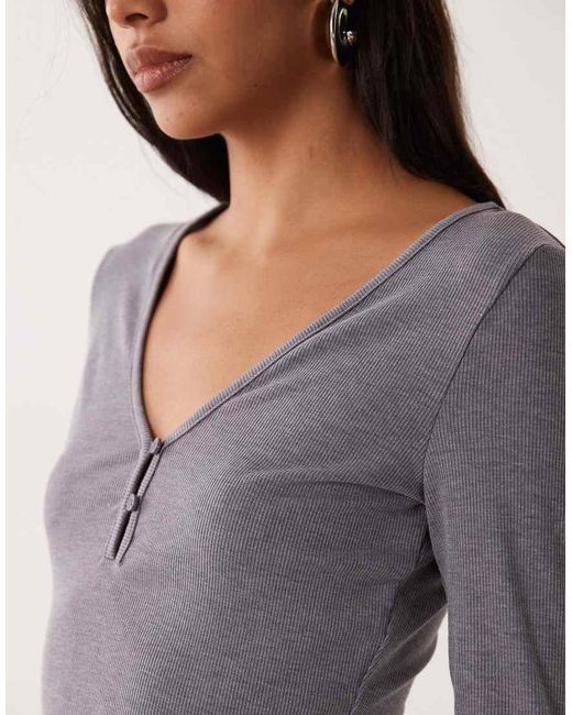 Mango Gray Button Detailing V-neck Long Sleeve Top