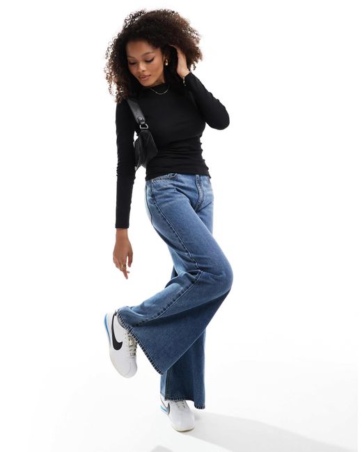 Stradivarius Blue – gerafftes oberteil