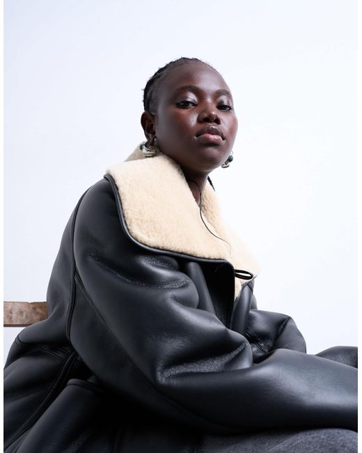 TOPSHOP Black Shearling Oversized Reversible Coat With Button Loop