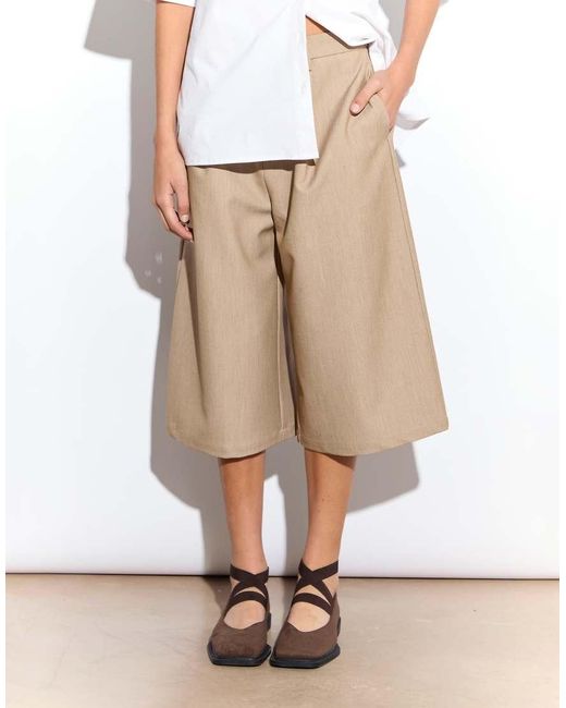 NARRATED White Tailord Long Shorts