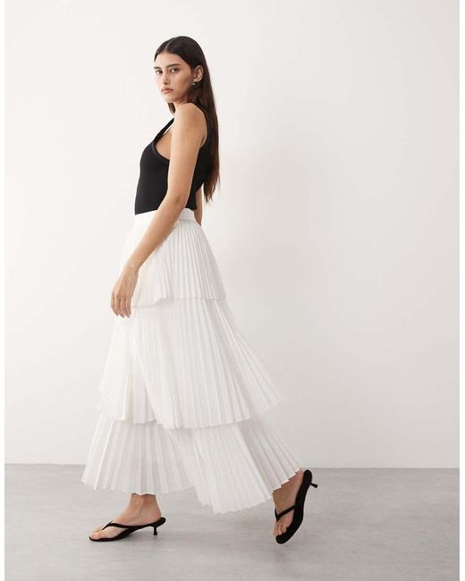 ARRANGE White Tiered Pleated Maxi Skirt