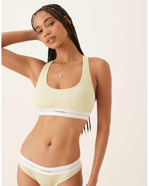 Brassière di Calvin Klein in Yellow