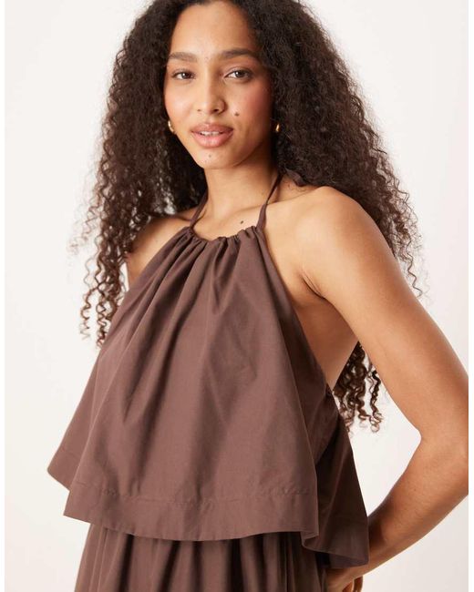 ASOS Gelaagde Maxi Halterjurk Met Open Achterkant in het Brown