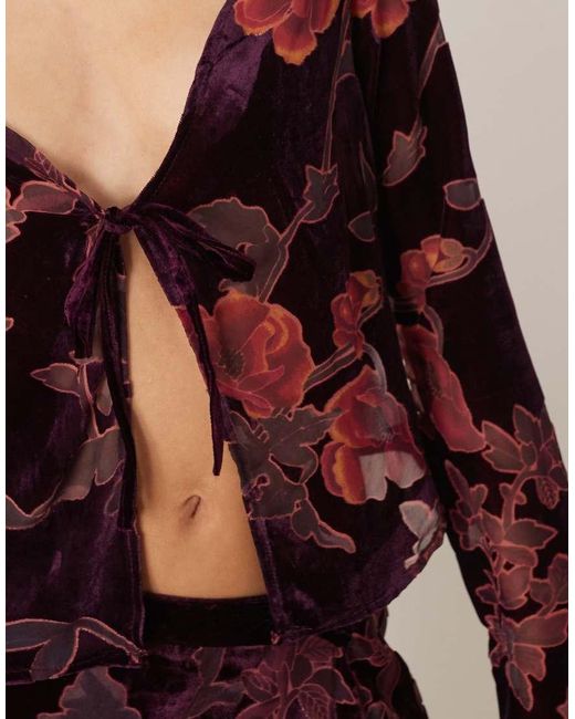 Motel Red Sukita Long Sleeve Floral Top