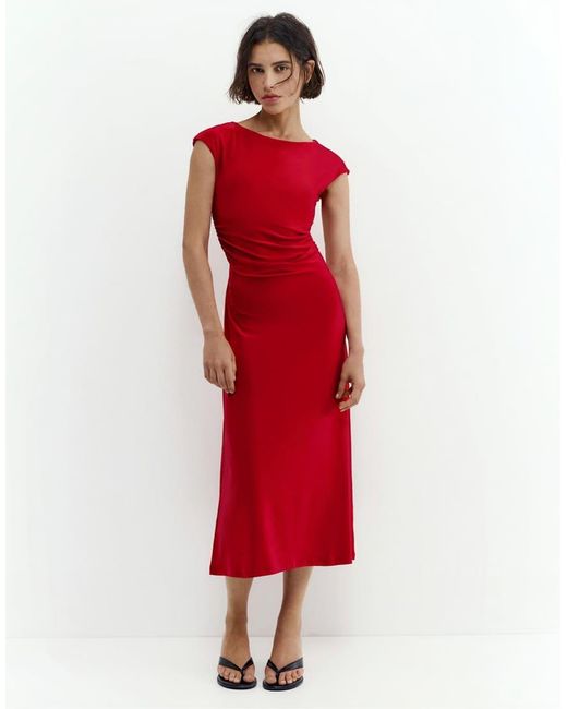 Pull&Bear Red Short Sleeve Midi Dress