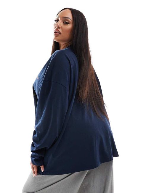 Camiseta De Manga Larga Con Estampado Gráfico Botánico Floral "Nevada" De Asos Design Curve ASOS de color Blue