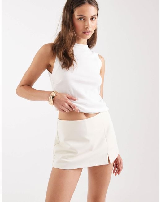 Mini jupe-short d'ensemble à basque - citron ASOS en coloris White