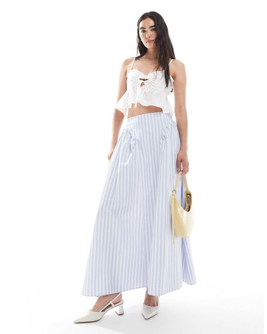 ASOS White – voluminöser, gestreifter maxirock mit nahtdetails