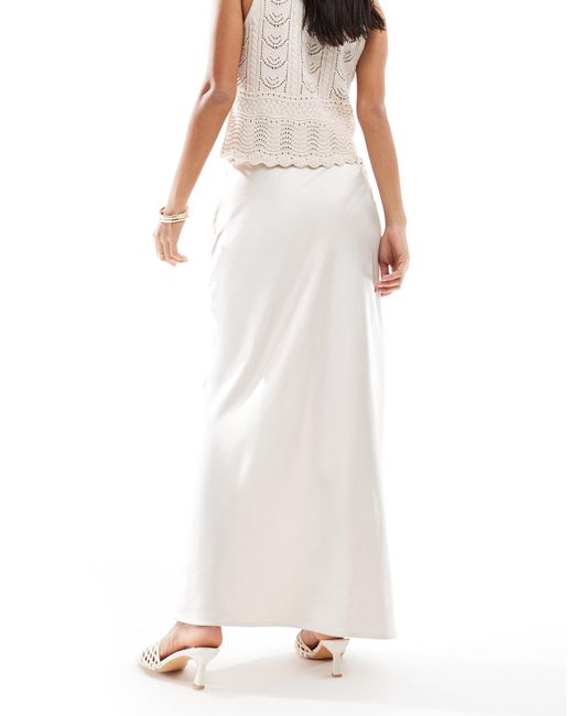 4th & Reckless White Satin Column Maxi Skirt