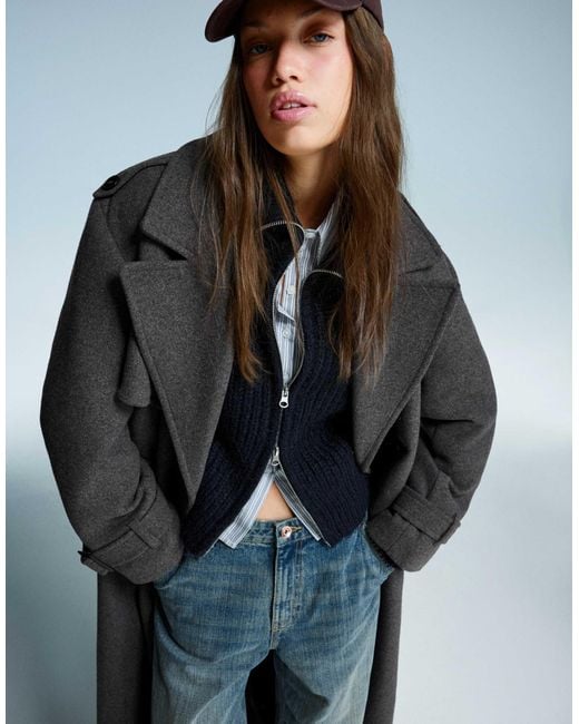 Trench-coat oversize en feutre texturé Bershka en coloris Blue