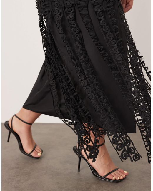 ARRANGE Black Curve – langärmliges midikleid