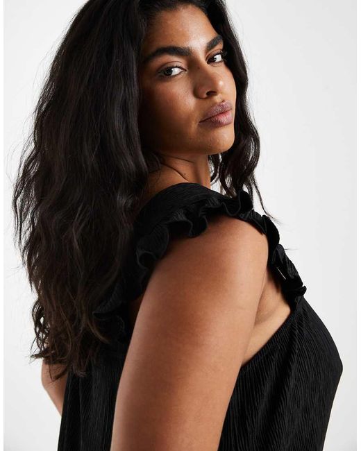 Pieces Plus Black Pieces Curve Plisse Maxi Dress With Frill Sleeves