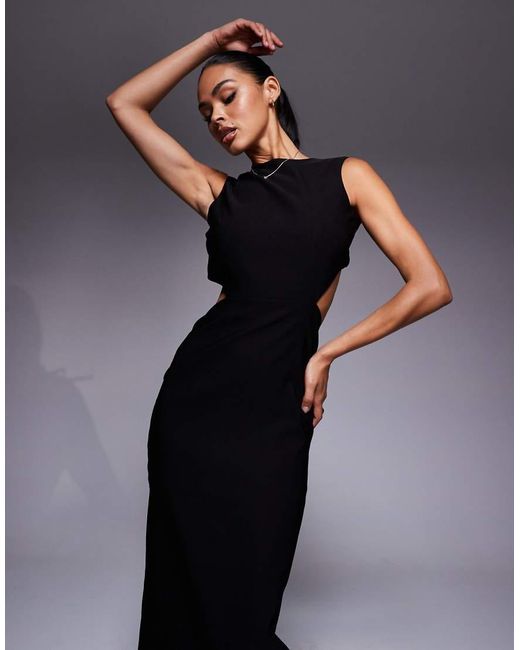 Vesper Maxi Jurk Van Bengaline Met Open Achterkant En Strikdetail in het Black