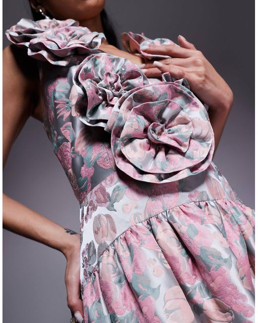 Robe longue à fleurs en jacquard avec décolleté plongeant et taille basse - imprimé à petites fleurs ASOS en coloris Purple
