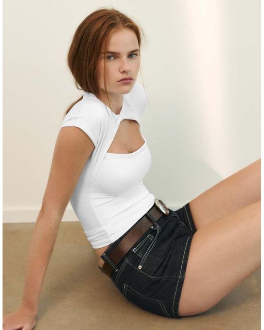 Pull&Bear Natural Knotted Neckline T-shirt