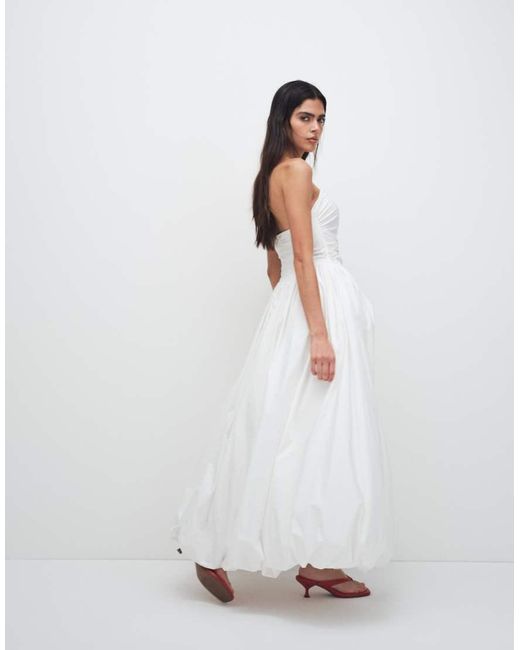 Kaiia Exclusives in het White