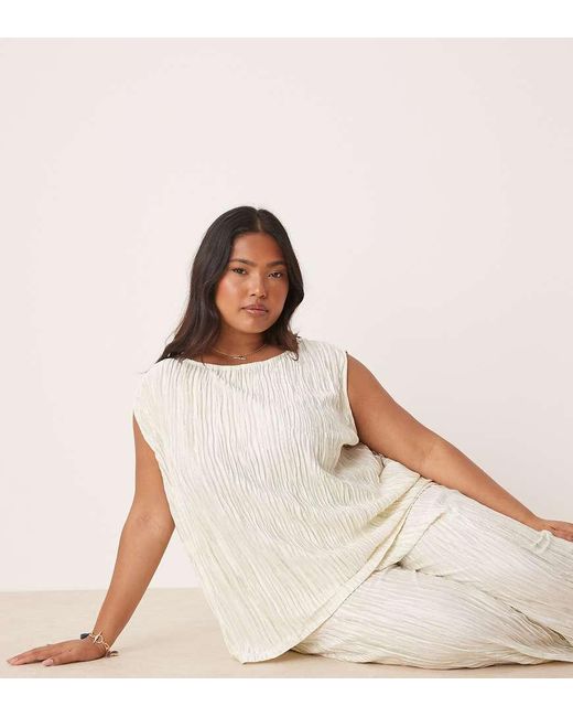 Vila Curve Natural Plisse Slash Neck Sleeveless Top Co-ord