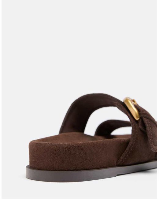 Stradivarius Brown Wide Fit. Flat Leather Buckle Sandals