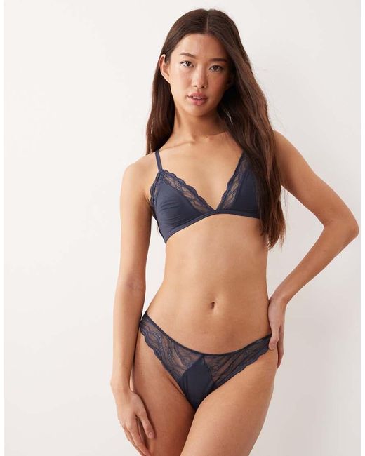 Calvin Klein Blue Sensual Stretch Unlined Triangle Lace Bra