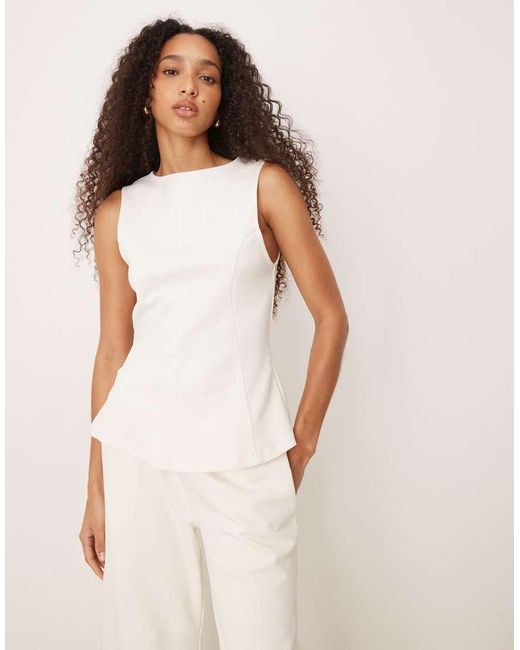 ASOS Top Met Plooien En Interlock-Naden in het White