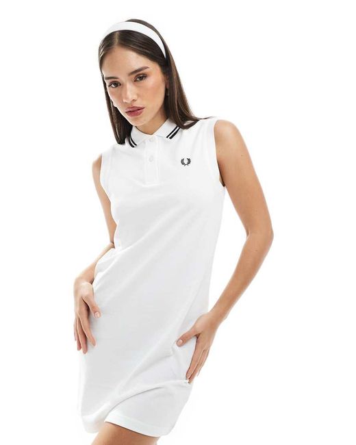 Fred Perry Mouwloze Polojurk Met Een Gekleurd Randje in het White
