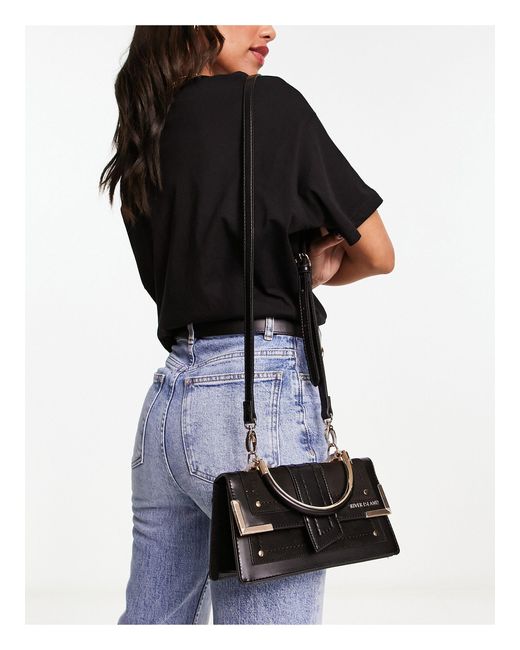 River Island Curved Shoulder Bag With Chain Detail in Black | Lyst