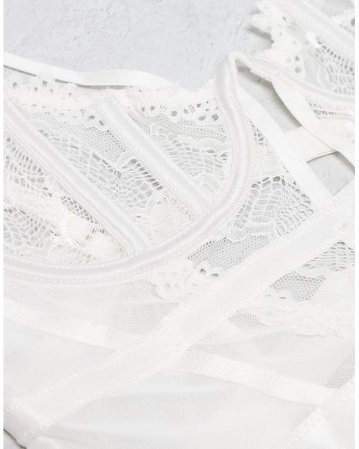Sophisticated - body ajouré en dentelle - ivoire Ann Summers en coloris White