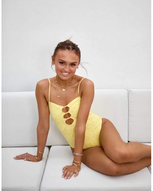 South Beach X Misha Grimes in het Yellow