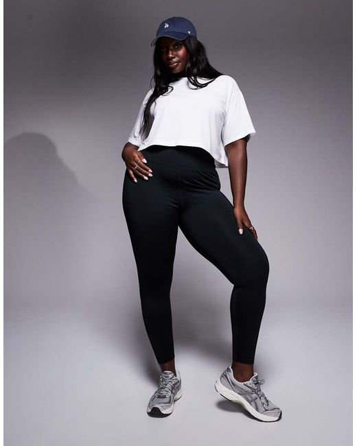 Camiseta Deportiva Corta Blanca De Cuadrado De Tejido De Secado Rápido Icon De Curve 4505 de color White